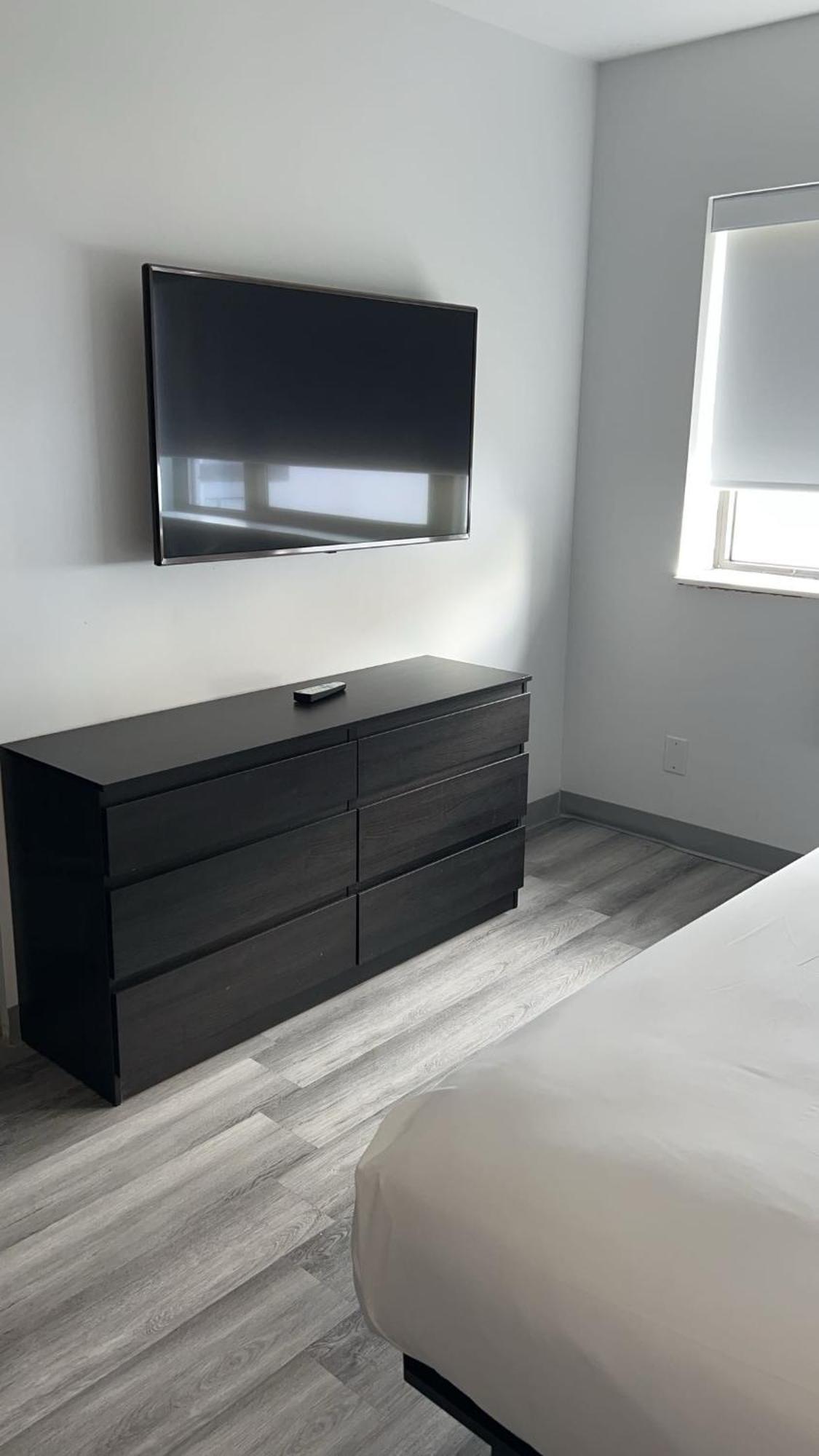 Hotel Newstar مونتريال المظهر الخارجي الصورة