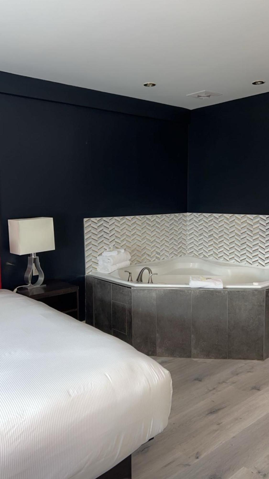 Hotel Newstar مونتريال المظهر الخارجي الصورة